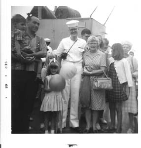 Charlie's Mom Meets the Ship